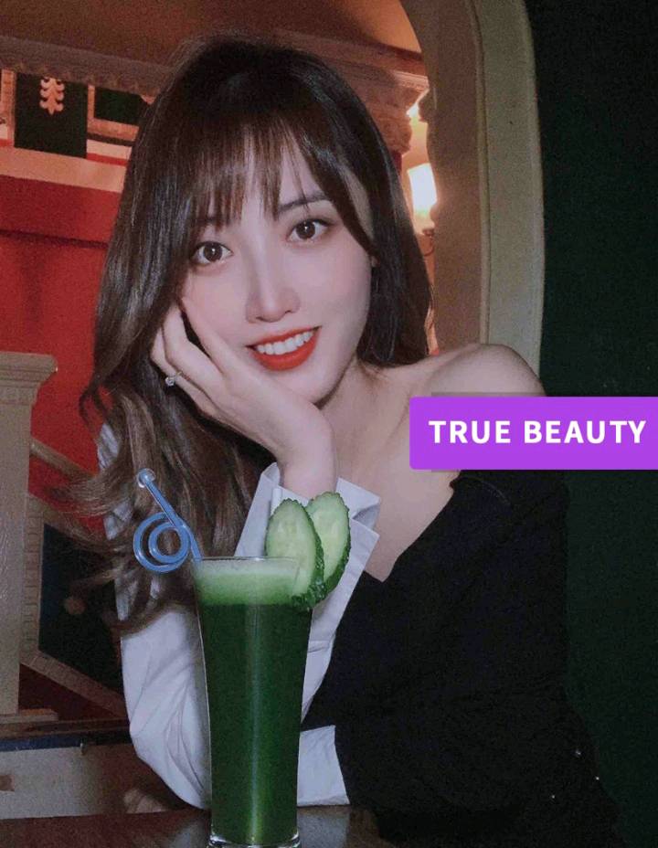 性感的妹子，小舌头带劲推荐一波